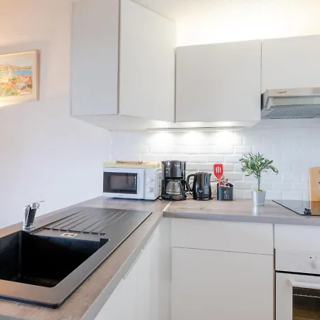 Les Hauts Des Issambres-12 By Interhome